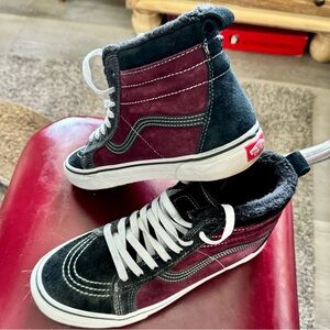 LAST CHANCE Vans Eco Dry HEIQ lined high tops black & maroon men’s size 8